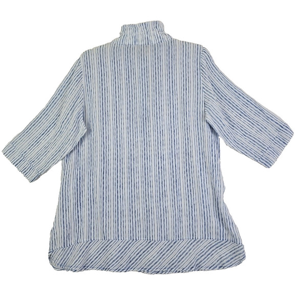 Terra-SJ Apparel~Size M~White/Blue Striped 3/4 Sleeve Lightweight Blouse Button - Picture 3 of 11